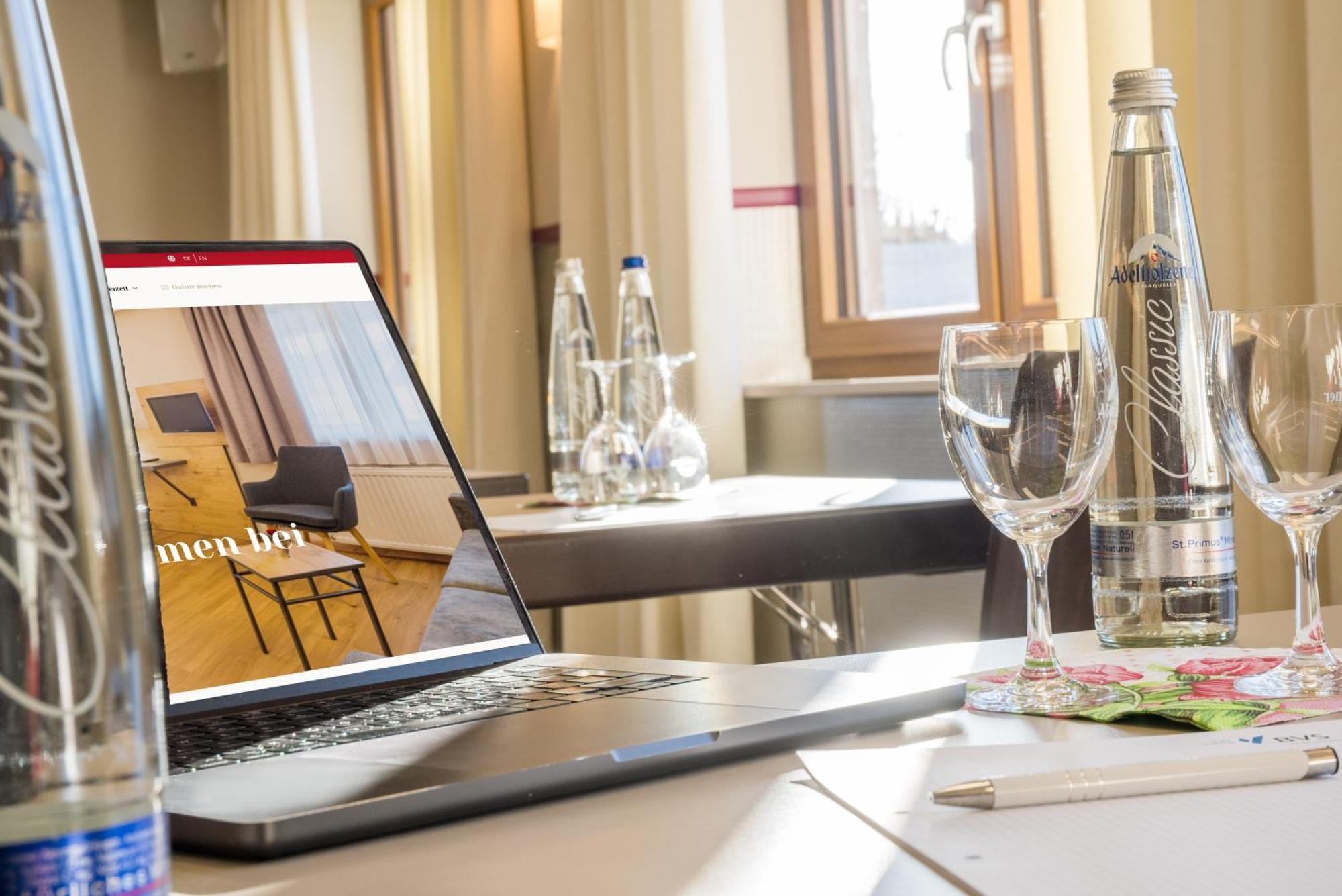 Hotel-Gasthof Huber Ebersberg Zewnętrze zdjęcie