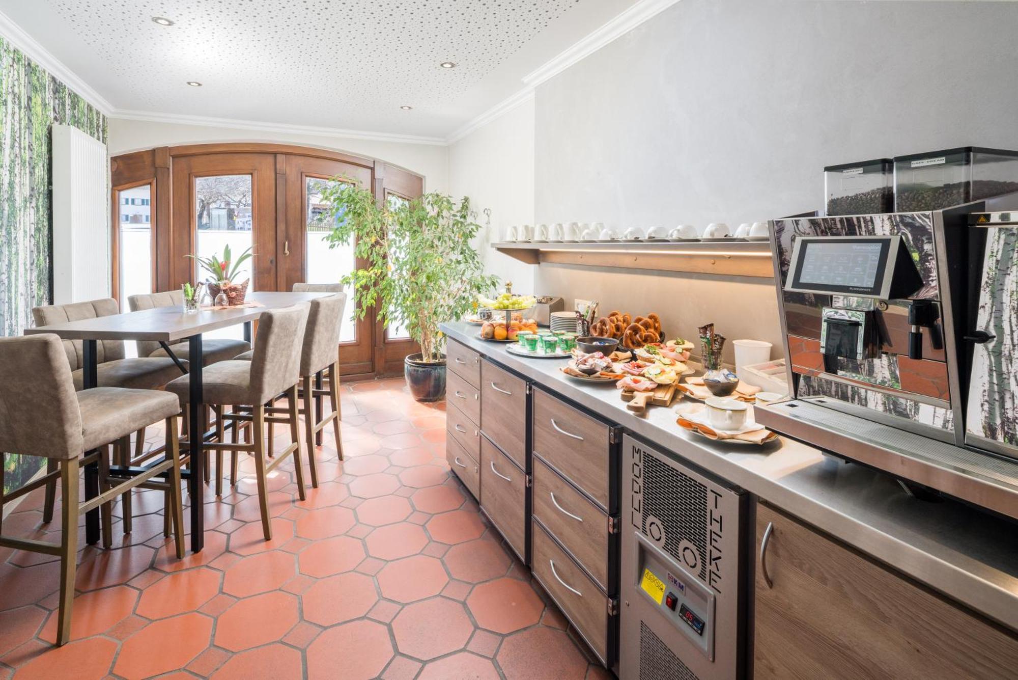 Hotel-Gasthof Huber Ebersberg Zewnętrze zdjęcie