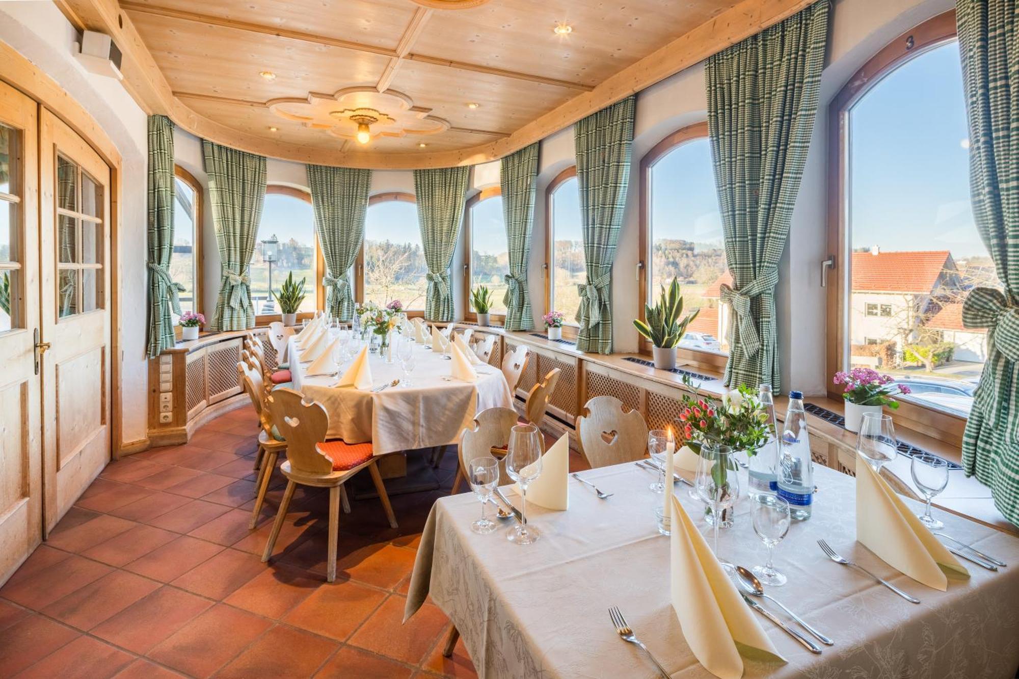 Hotel-Gasthof Huber Ebersberg Zewnętrze zdjęcie