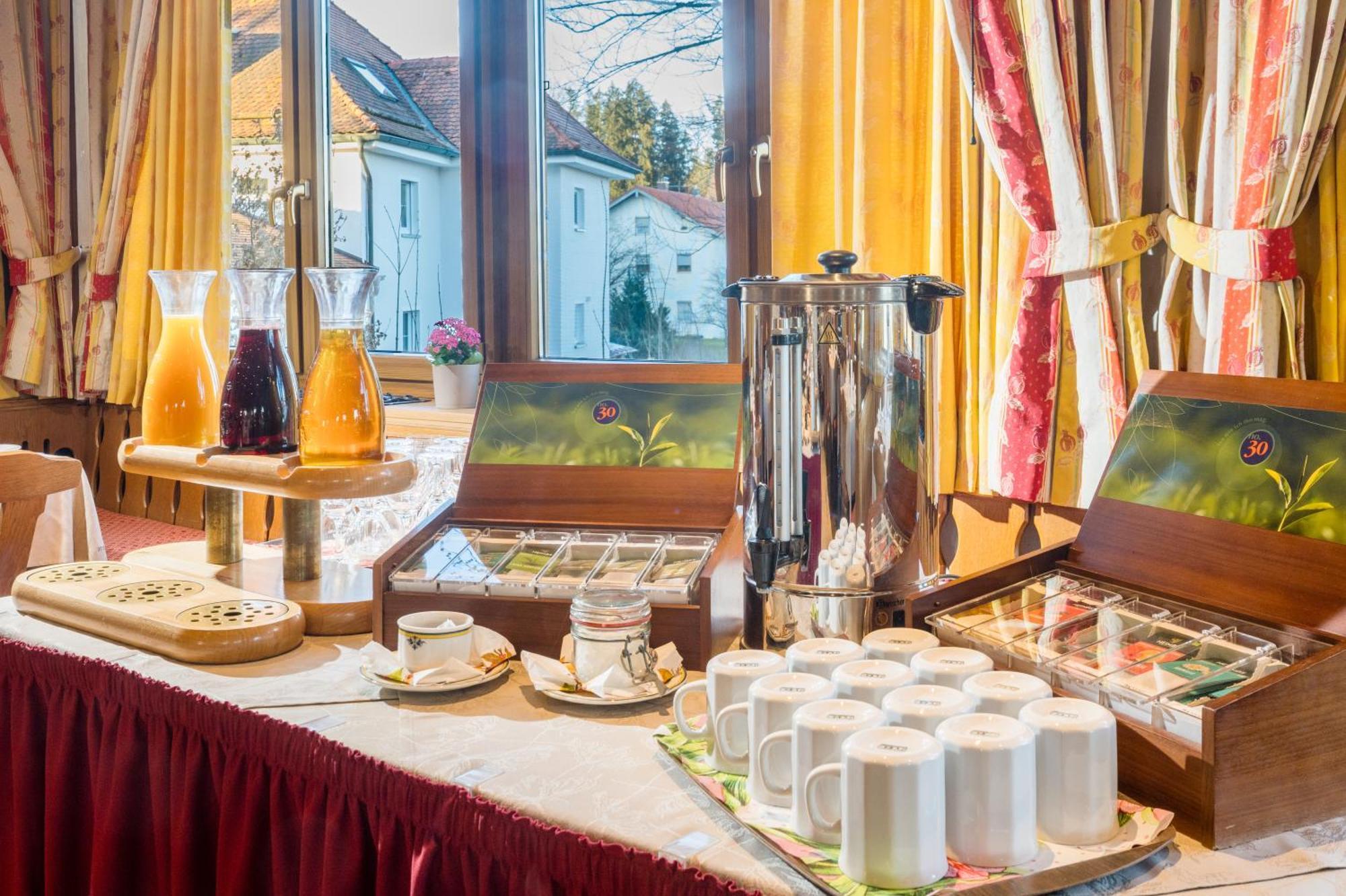 Hotel-Gasthof Huber Ebersberg Zewnętrze zdjęcie