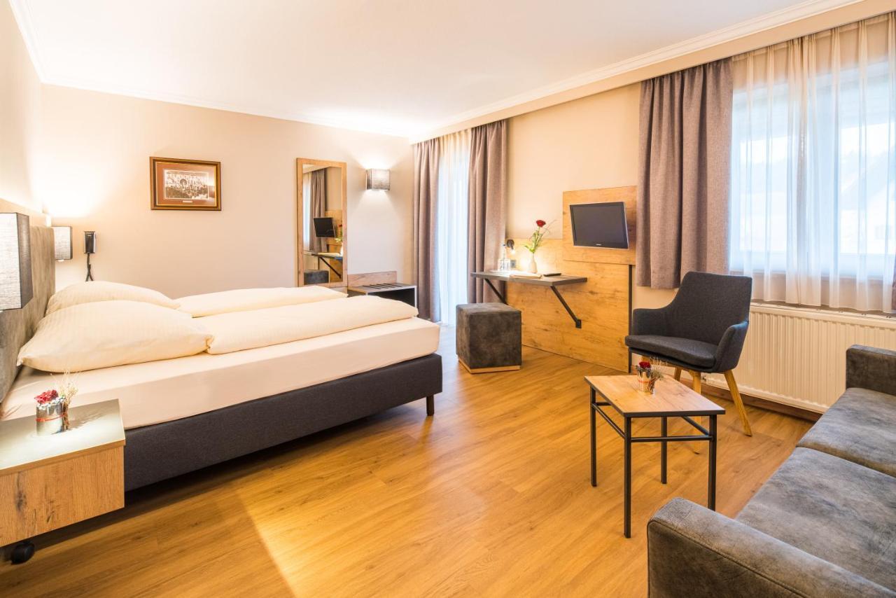 Hotel-Gasthof Huber Ebersberg Zewnętrze zdjęcie